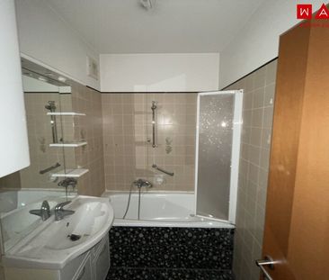 Großzügige Wohnung mit Küche, 1. OG mit Lift und zugeteiltem Parkplatz - Foto 3