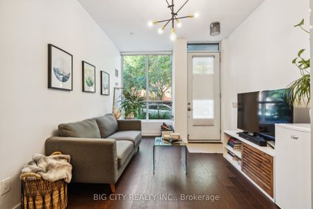 DNA3 Lofts , #123 - Photo 2