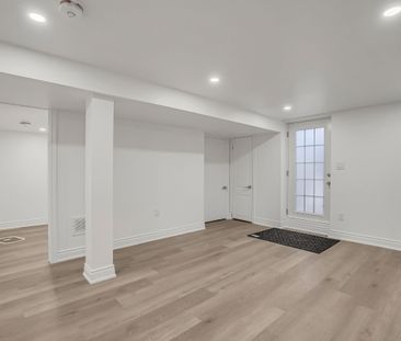 For Lease - 126 Slan Avenue, Toronto, Ontario - Photo 3