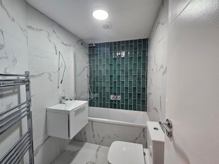 1 Bed Flat, City Road, EC1V - Photo 5