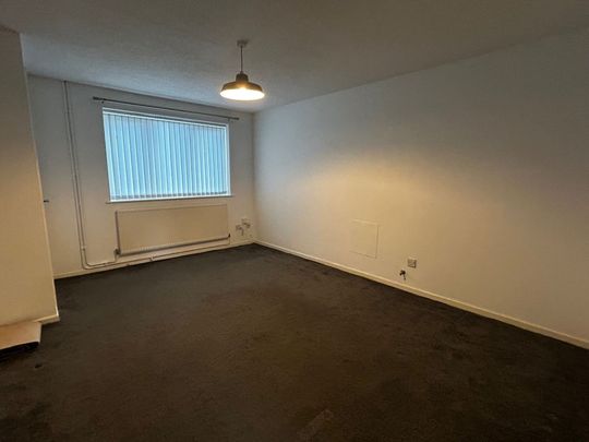 Brynhyfryd, Llangennech, Llanelli, Carmarthenshire, SA14 8GF - Photo 1