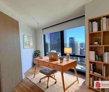 Brand-New Apartment with Panoramic Yarra & City Views!! - Photo 5