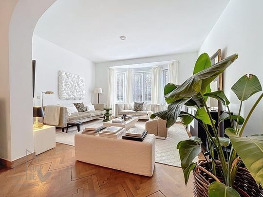 Appartement te huur - Photo 1