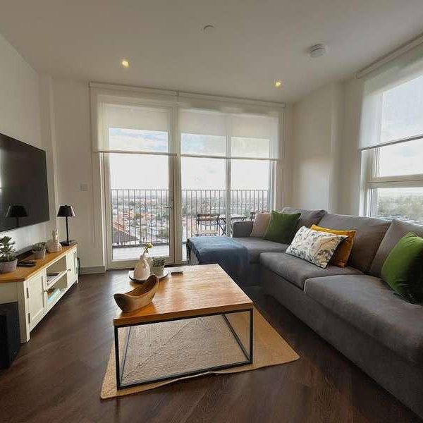 Lavender House, Eden Grove, Staines-upon-thames, Surrey, TW18 - Photo 1