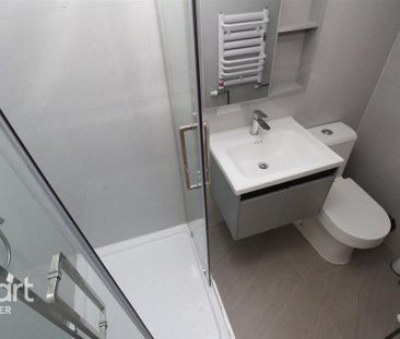 1 bedroom in a house share to rent - Photo 6