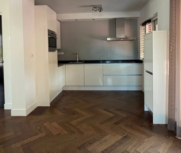 Maison familiale Musschenbroekstraat, Den Bosch - À louer - Foto 5