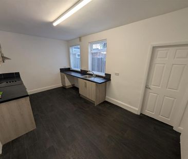 2 bedroom house to rent - Photo 3