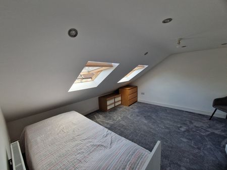 Room in a Shared House, Prestbury Road, E7 - Photo 2