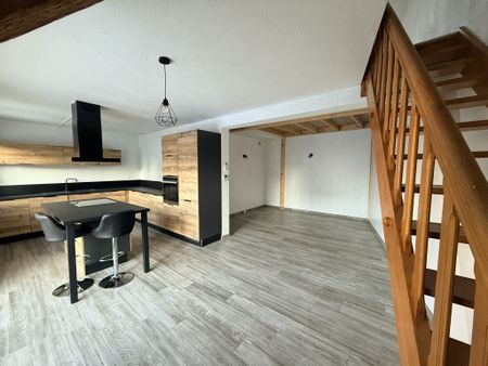 Location Maison 3 pièces 60m² VALENTIGNEY 25700 - Photo 4