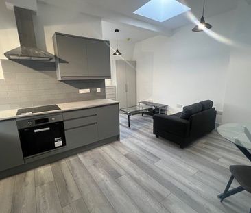 1 Bed Flat, Kirkgate Lofts, LS1 - Photo 1