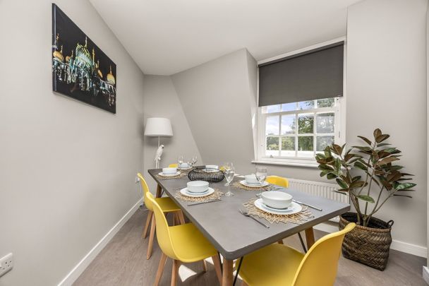 2 Bed Flat, Richmond Place, BN2 - Photo 1