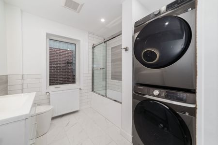 For Lease - 926 Kingston Road Unit# A, Toronto, Ontario - Photo 2