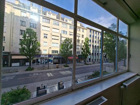 Location Appartement 3 pièces 76m² RENNES 35000 - Photo 5