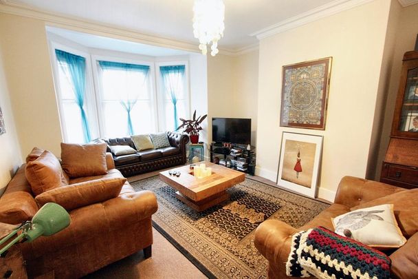3 bedroom terraced house to rent - Photo 1