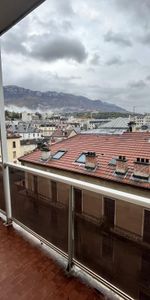 Location Appartement 1 pièce 30m² AIX LES BAINS 73100 - Photo 4