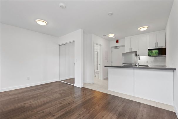 For Lease - 10 Garfella Drive Unit# 106, Toronto, Ontario - Photo 1