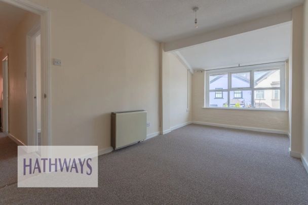 2 bed flat to rent in Station Road, Caerleon, NP18 - Photo 1