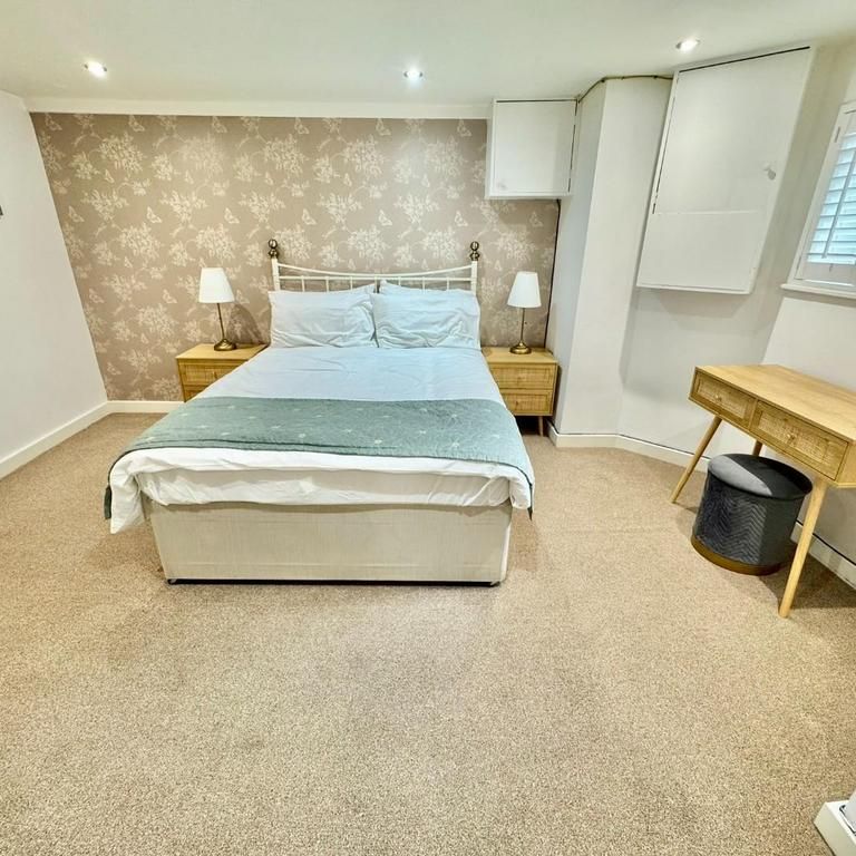 2 bedroom duplex to rent - Photo 1