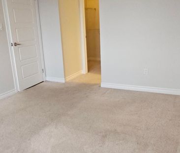 For Lease - 111 Glenvista Drive, Kitchener, Ontario - Photo 6