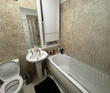 Hessle Mount, Hyde Park, LS6 1EP, Leeds - Photo 2