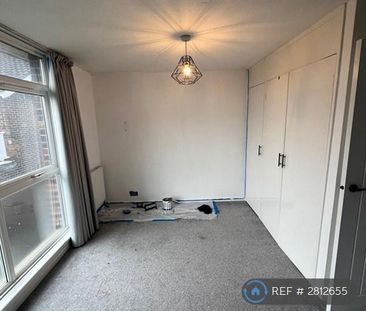 2 bedroom maisonette to rent - Photo 5