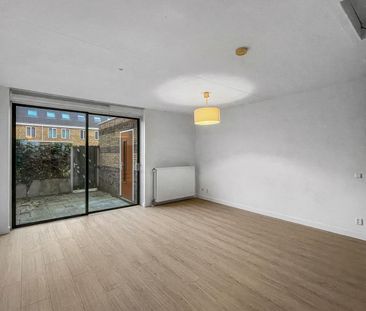 Appartement te huur: Osirispad 31 1363 XK Almere - Foto 1