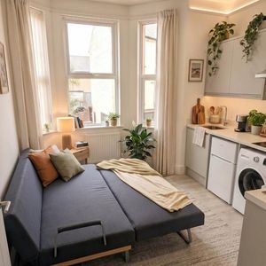 Studio to rent - Photo 2
