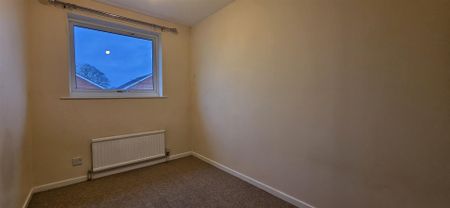 Haston Close, Hereford - Photo 4