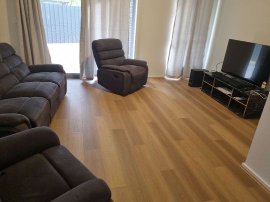 Smithfield Plains - Photo 1