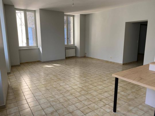 Location appartement 2 pièces 55.55 m² à Joyeuse (07260) - Photo 1