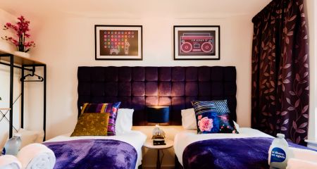 2 bedroom 2 bathroom - Photo 3