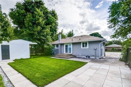 For Lease - 8 Glengarry Road, St. Catharines, Ontario - Photo 3