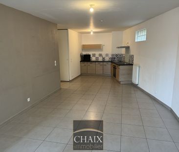 Appartement 3 pièces 66m2 MARSEILLE 11EME 1 107 euros - Photo 1