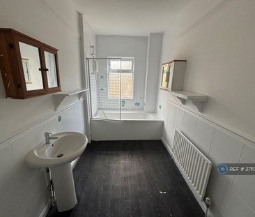 2 bedroom terraced house to rent - Photo 6