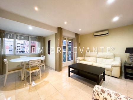 Piso de alquiler en Calle San Vicente, Mercado - Photo 4