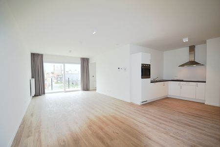 Éénkamerige assistentieflat in Izegem! - Photo 3
