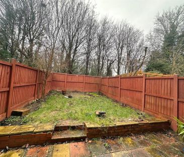 3 bedroom end of terrace house to rent - Photo 5