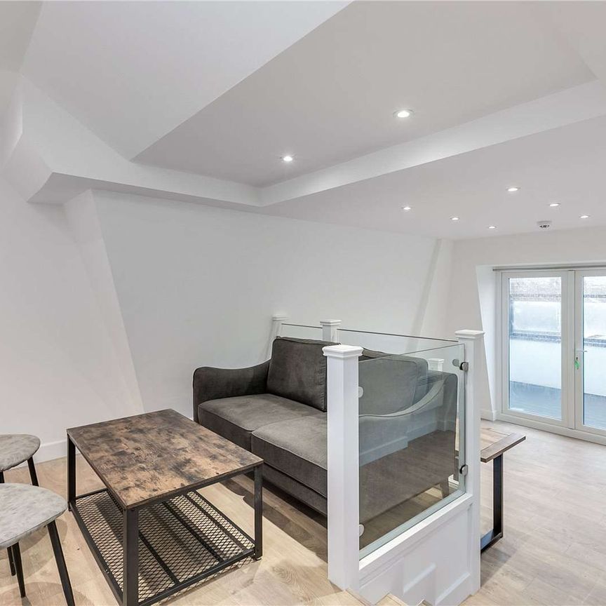 Netherfield Road, London, SW17 8AZ - Photo 1