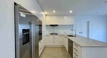 Beauty in the Bays - Photo 4