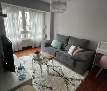 Piso de alquiler en Ortuño de Alango Kalea, 11, Centro - Photo 2