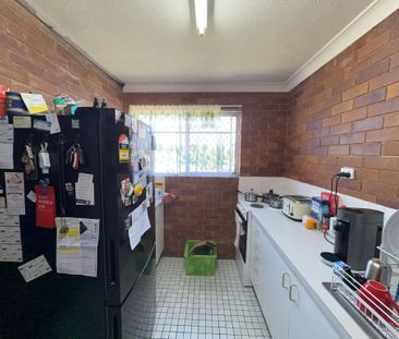 8/41-43 Kate Street, Woody Point QLD 4019 - Apartment For Rent | Do... - Photo 2