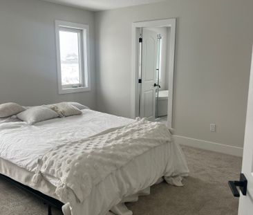 For Lease - 50 Optimist Drive, Southwold, Ontario - Photo 4