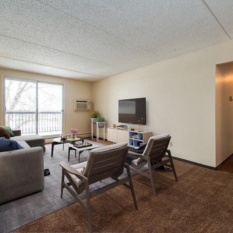 2 Bedroom - Photo 1