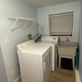 3 Bedroom Basement Suite (49th & Victoria Dr) - Photo 4