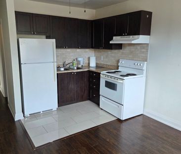 For Lease - 6 Stavebank Road Unit# 2, Mississauga, Ontario - Photo 5