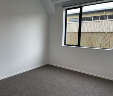G07/28C Eileen Newey Place, Henderson - Photo 2