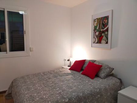 Carrer de lAlmirall Churruca, Barcelona, Catalonia 08003 - Photo 2