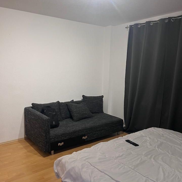 A well furnished room with internet in a shared flat. - Photo 1