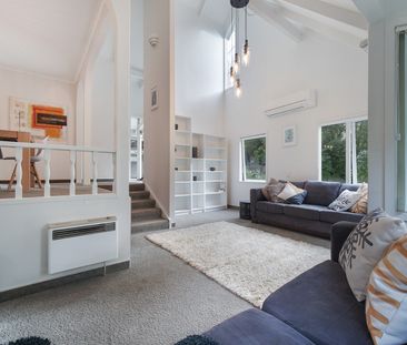 Rare Family Sanctuary in Nature - Photo 1