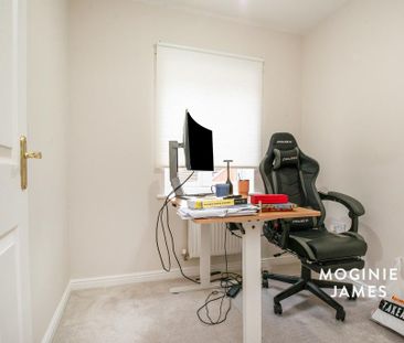 3 bedroom terraced house to rent - Photo 3